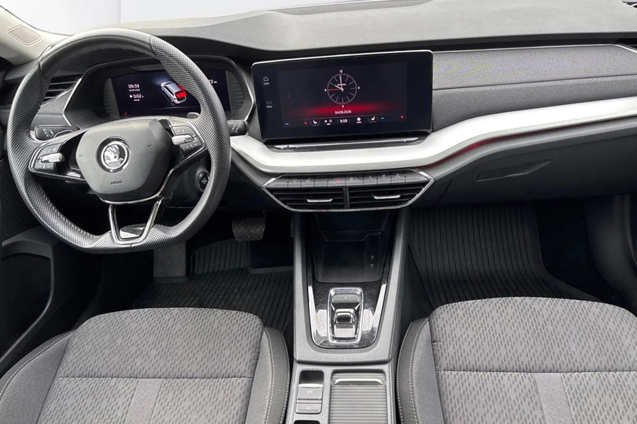 Škoda Octavia Kombi 1.0 TSI Style Cockpit Kamera SmartLink MOMS 110hk – bild 6 av 7