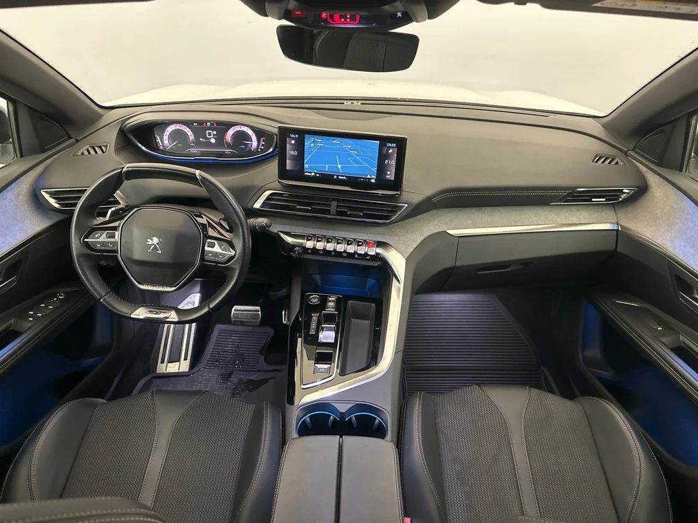 Peugeot 3008 1.2 PureTech GT Navi Kamera Delläder Cockpit MOMS – bild 9 av 10