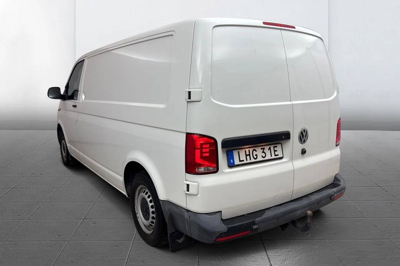 Volkswagen Transporter T30 2.0 TDI L2H1 Drag Inredd Kamera Värmare 150hk – bild 6 av 9