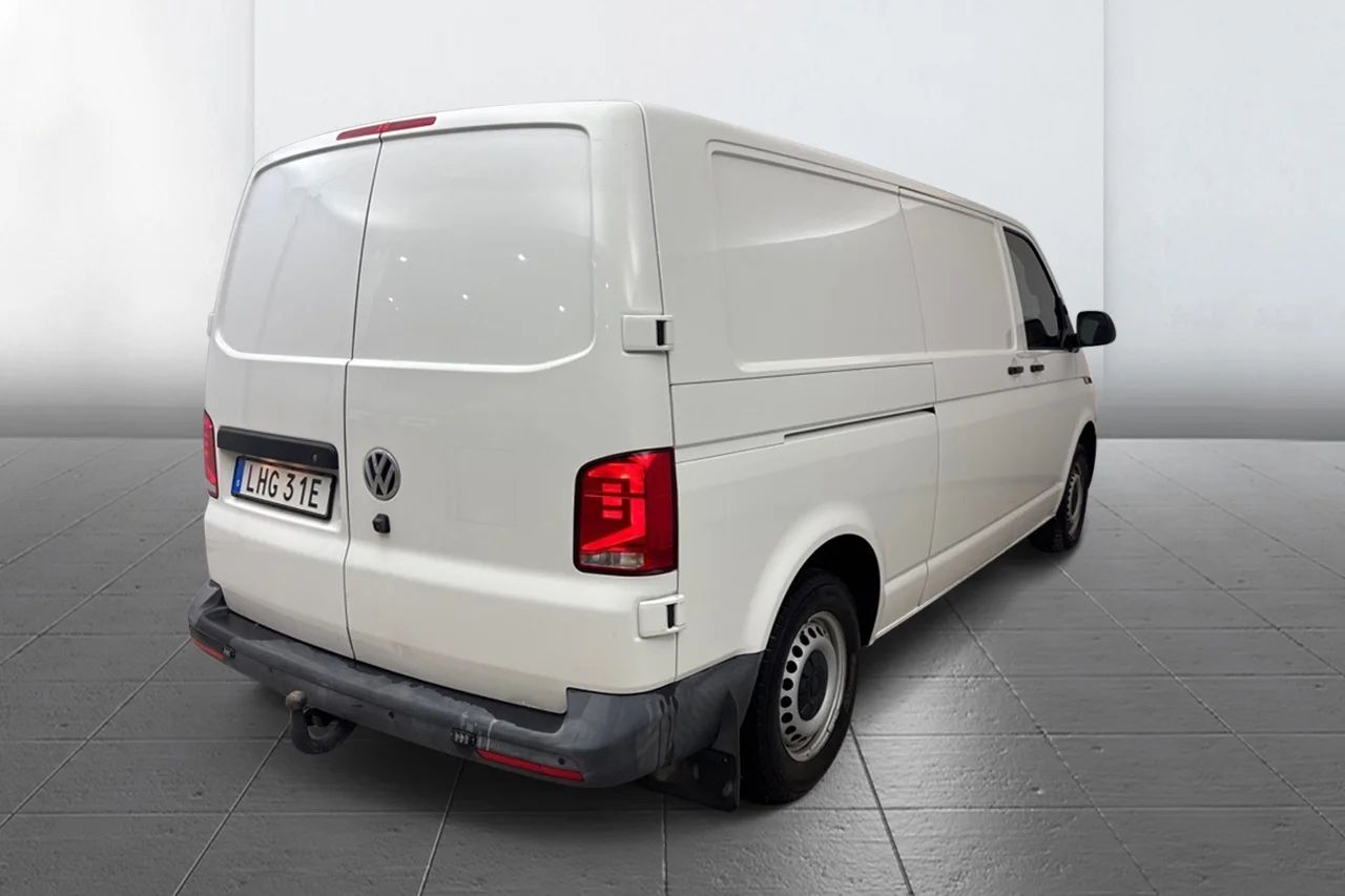 Volkswagen Transporter T30 2.0 TDI L2H1 Drag Inredd Kamera Värmare 150hk – bild 5 av 9