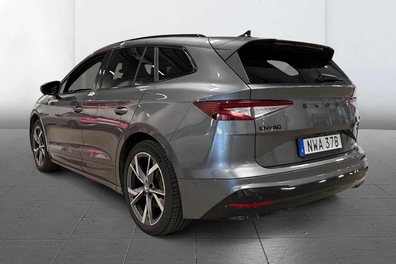 Škoda Enyaq iV 80x Sportline Light&View+ Drag HUD Navi 360° Stolminne CANTON – bild 5 av 11