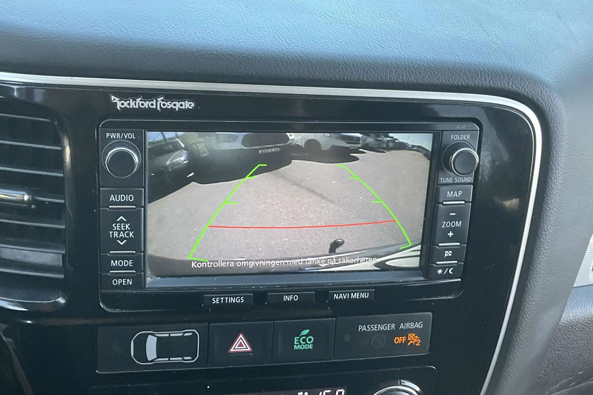 Mitsubishi Outlander PHEV Business Drag Kamera P-Sens 203hk – bild 8 av 9