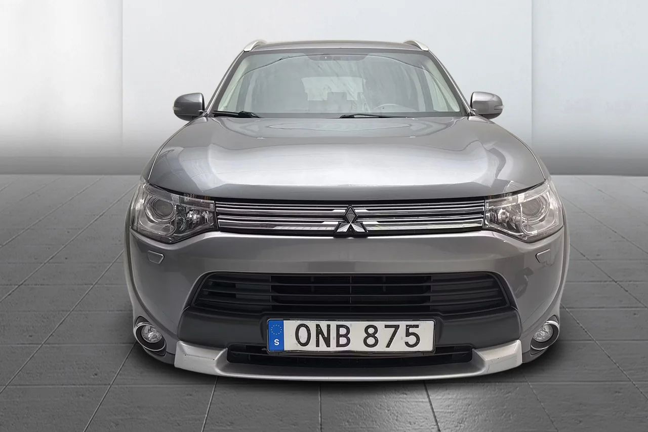 Mitsubishi Outlander PHEV Business Drag Kamera P-Sens 203hk – bild 3 av 9