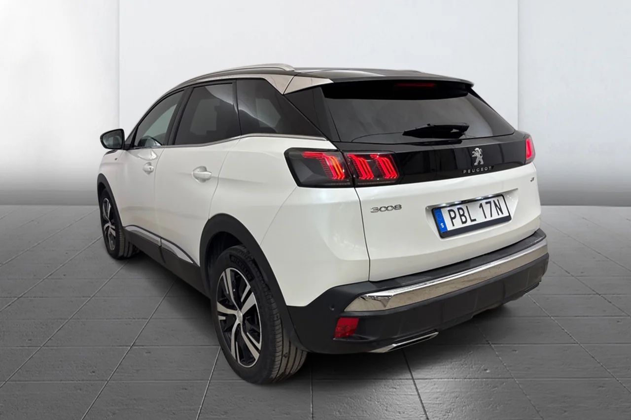 Peugeot 3008 1.2 PureTech GT Navi Kamera Delläder Cockpit MOMS – bild 6 av 11