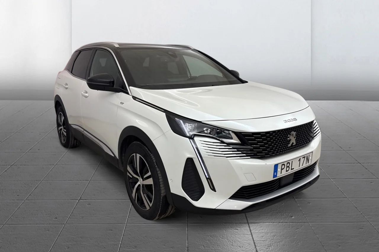 Peugeot 3008 1.2 PureTech GT Navi Kamera Delläder Cockpit MOMS – bild 3 av 11