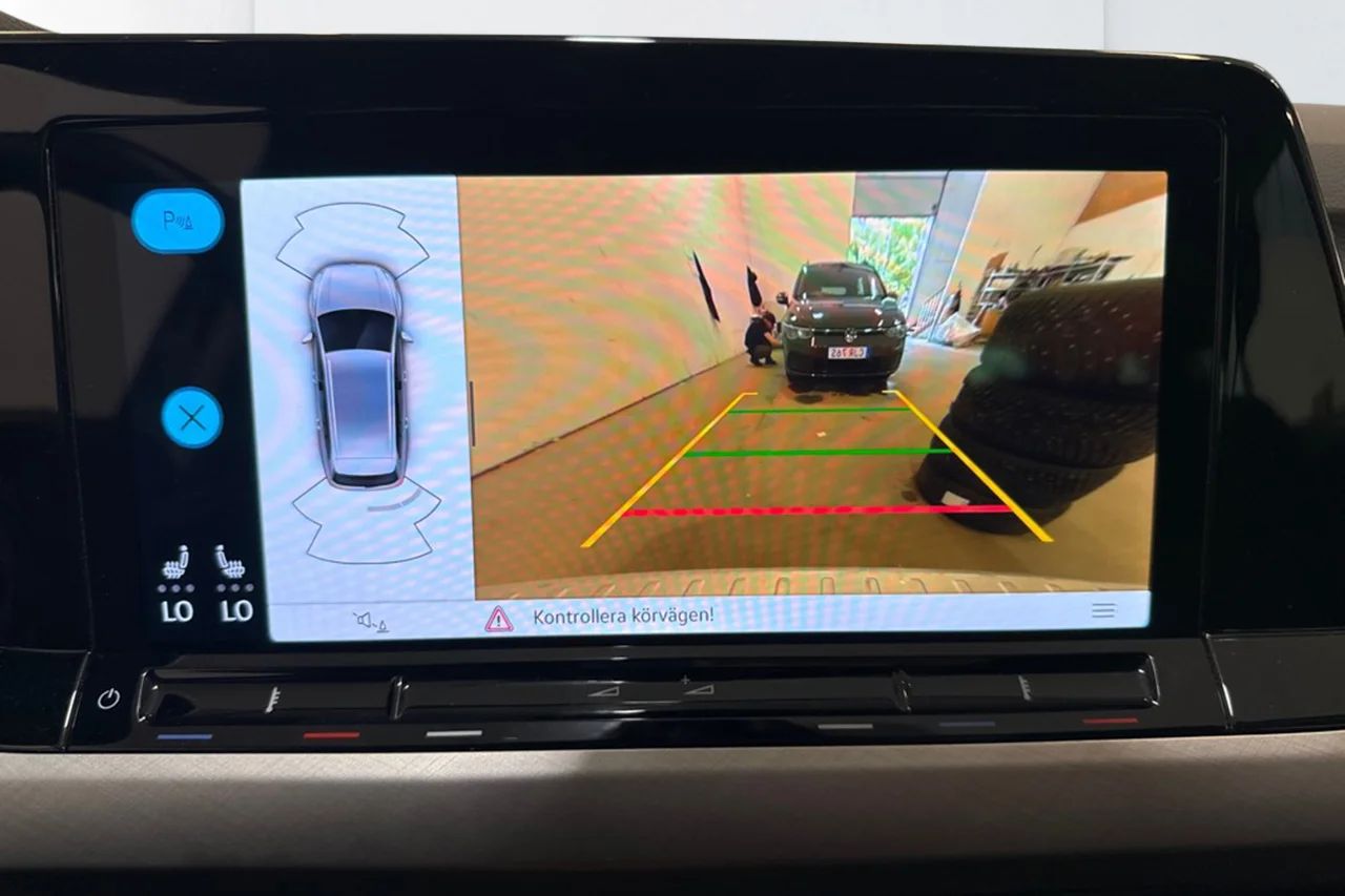 Volkswagen Golf SC 1.5 eTSI Aut Navi Kamera Keyless Massage MOMS – bild 10 av 10