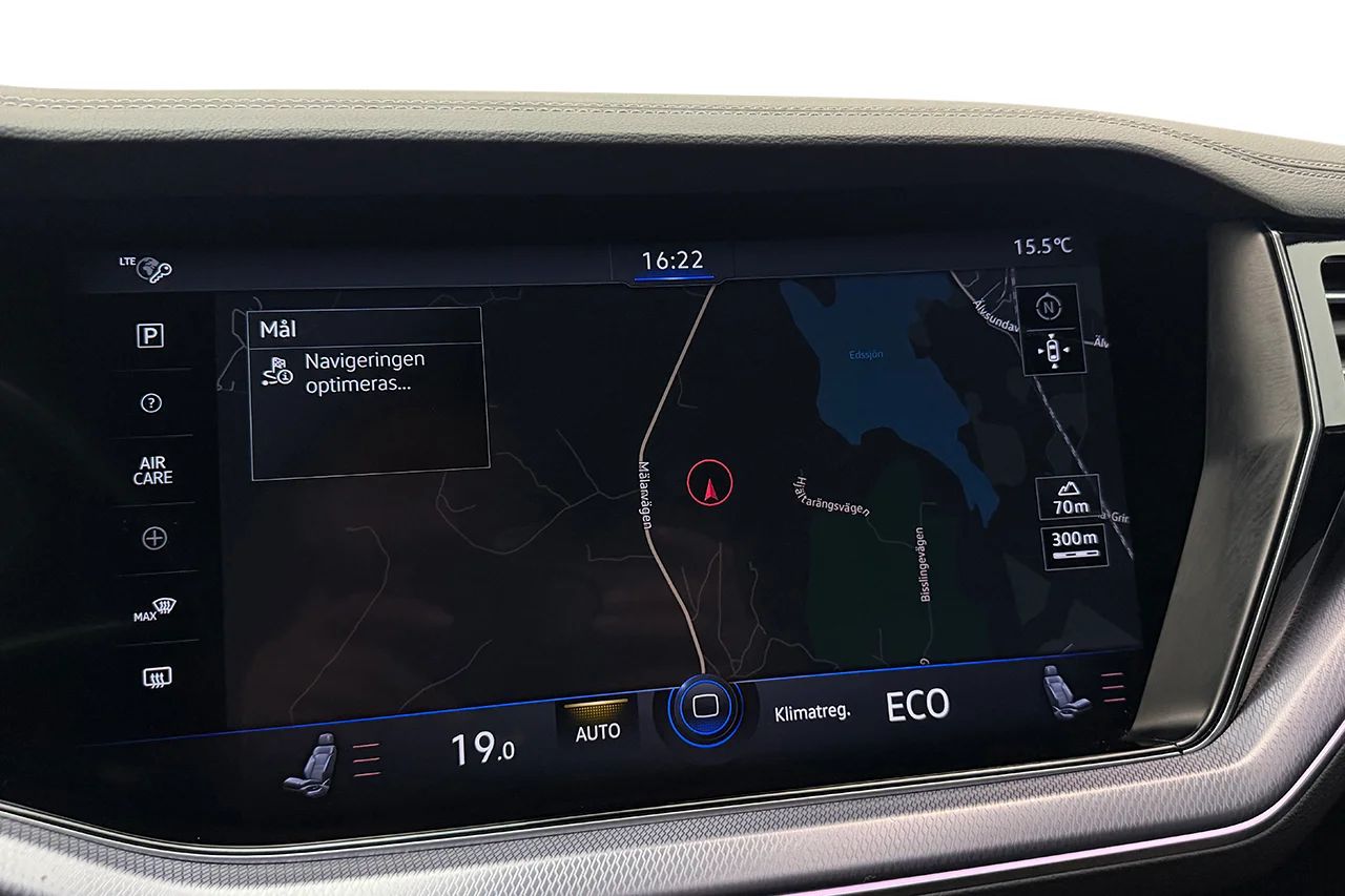 Volkswagen Touareg R eHybrid 3.0 V6 4M Drag Pano Navi HUD Luftfjädring DYNAUDIO *Se Spec* MOMS 462hk – bild 24 av 41