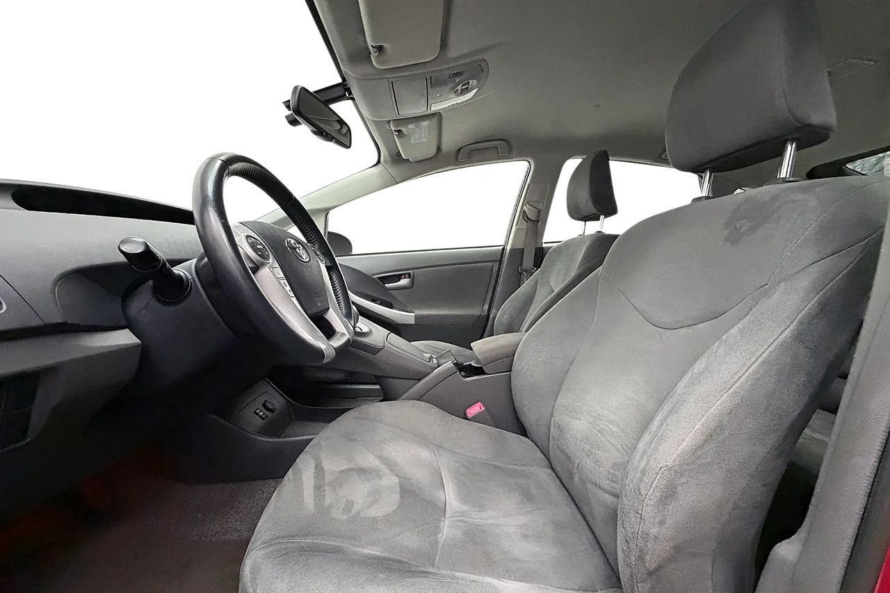 Toyota Prius Hybrid Head-Up Navi Kamera Keyless 136hk – bild 10 av 29