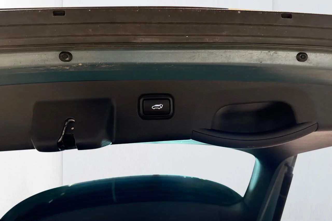 Kia Sportage PHEV Advance Drag Navi 360° Delläder Cockpit 265hk – bild 12 av 13