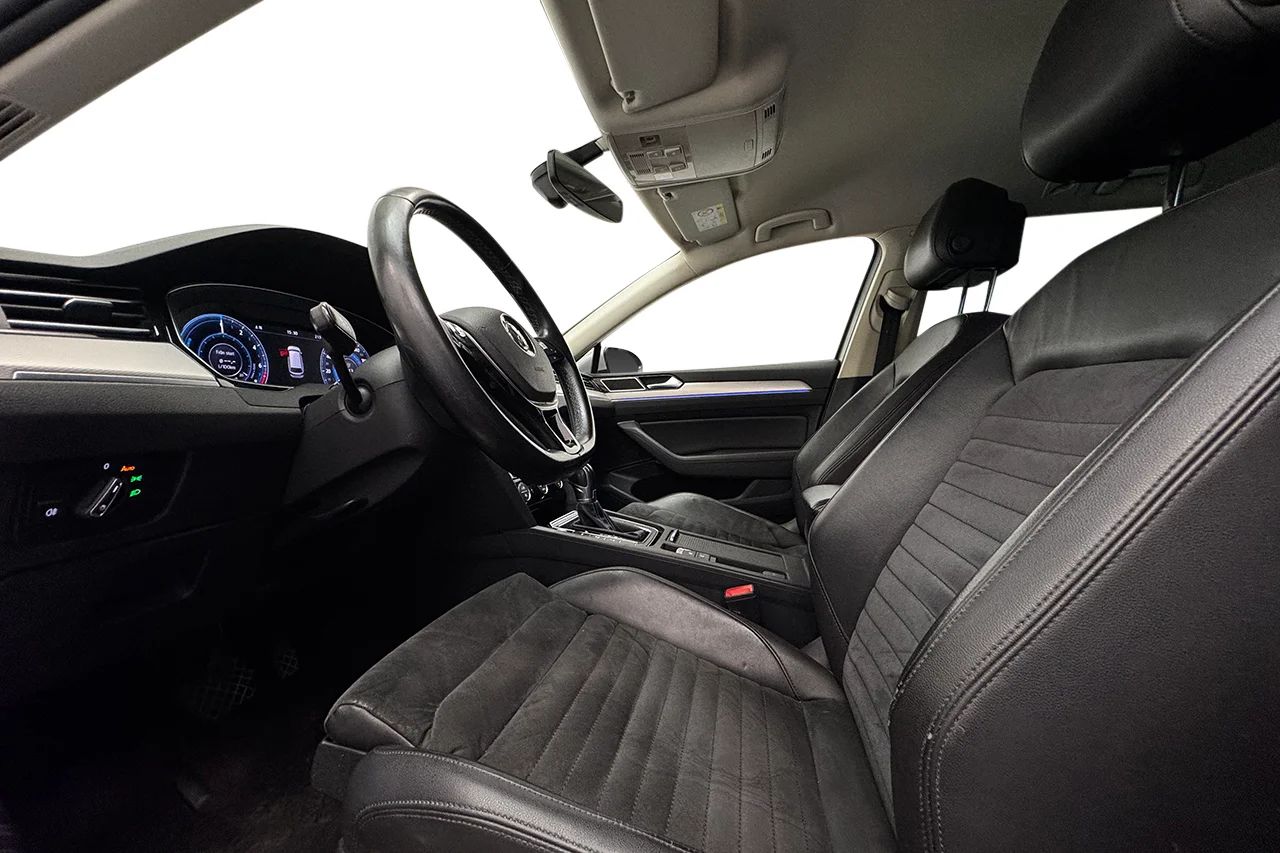 Volkswagen Passat Variant GTE 1.4 TSI Komfort&Design Drag Kamera Cockpit 218hk – bild 10 av 27