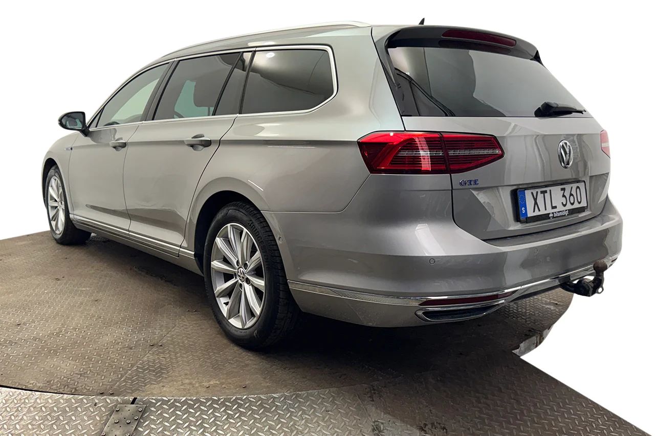 Volkswagen Passat Variant GTE 1.4 TSI Komfort&Design Drag Kamera Cockpit 218hk – bild 8 av 27
