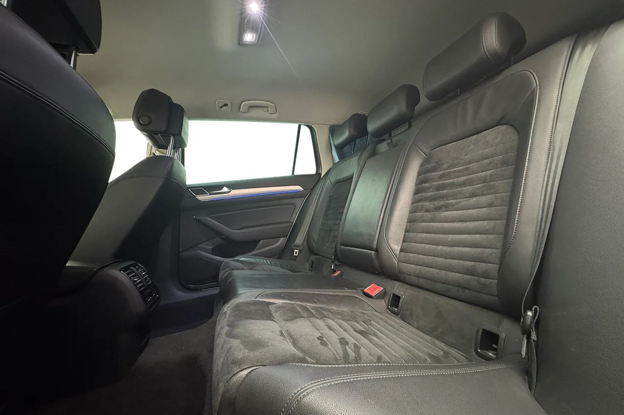 Volkswagen Passat Variant GTE 1.4 TSI Komfort&Design Drag Kamera Cockpit 218hk – bild 11 av 27