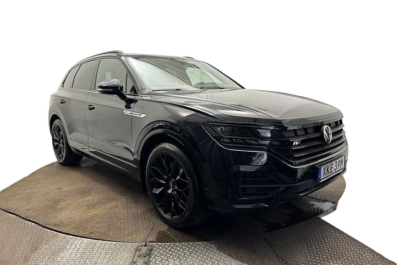 Volkswagen Touareg 3.0 V6 TDI 4Motion R-Line Executive Inno Drag Adaptiv Luftfjädring NightVision DYNAUDIO – bild 3 av 20