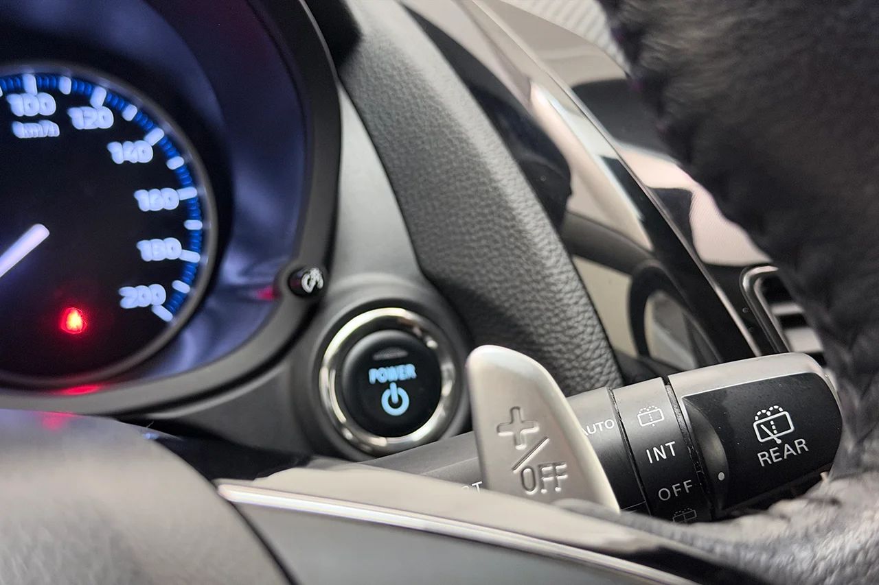 Mitsubishi Eclipse Cross PHEV 2.4 4WD Kamera Keyless Filassist MOMS 188hk – bild 18 av 30