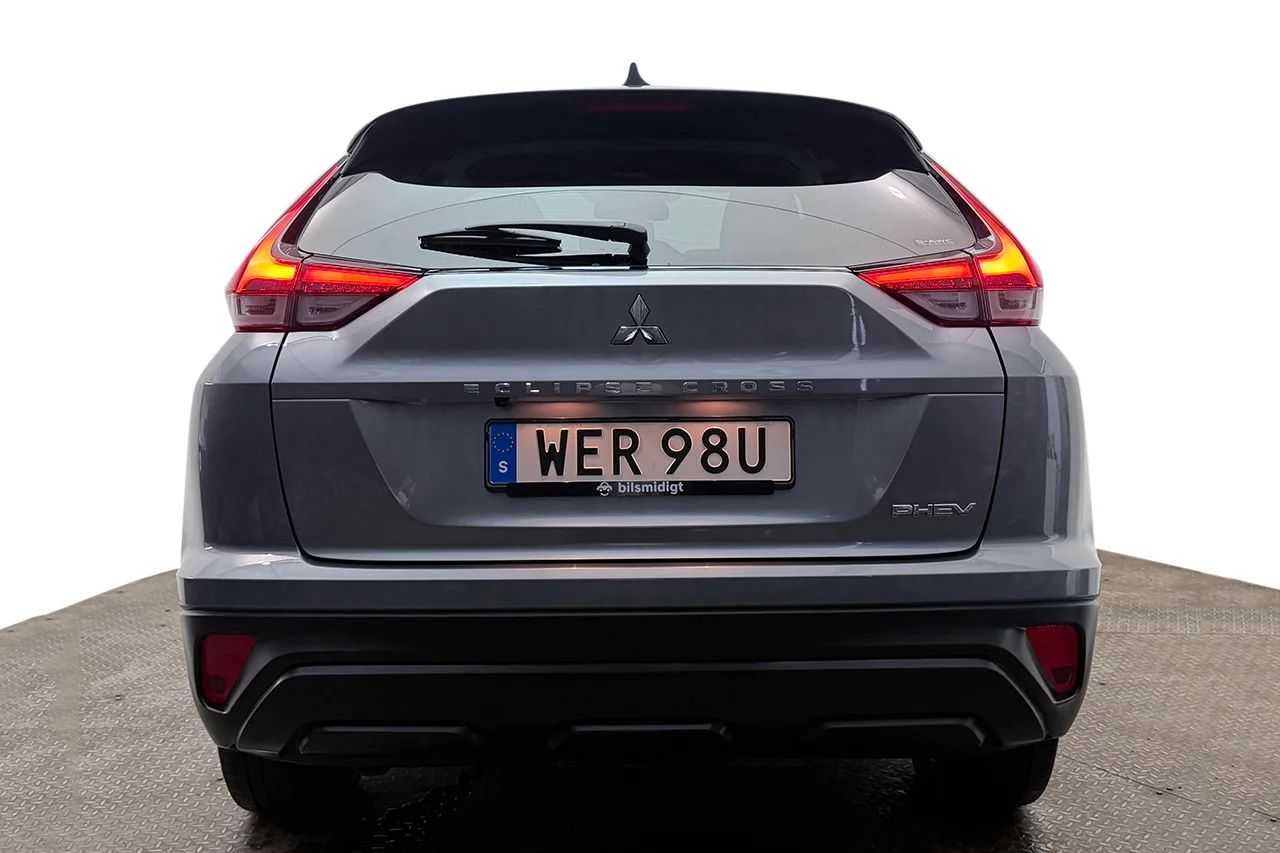 Mitsubishi Eclipse Cross PHEV 2.4 4WD Kamera Keyless Filassist MOMS 188hk – bild 6 av 30