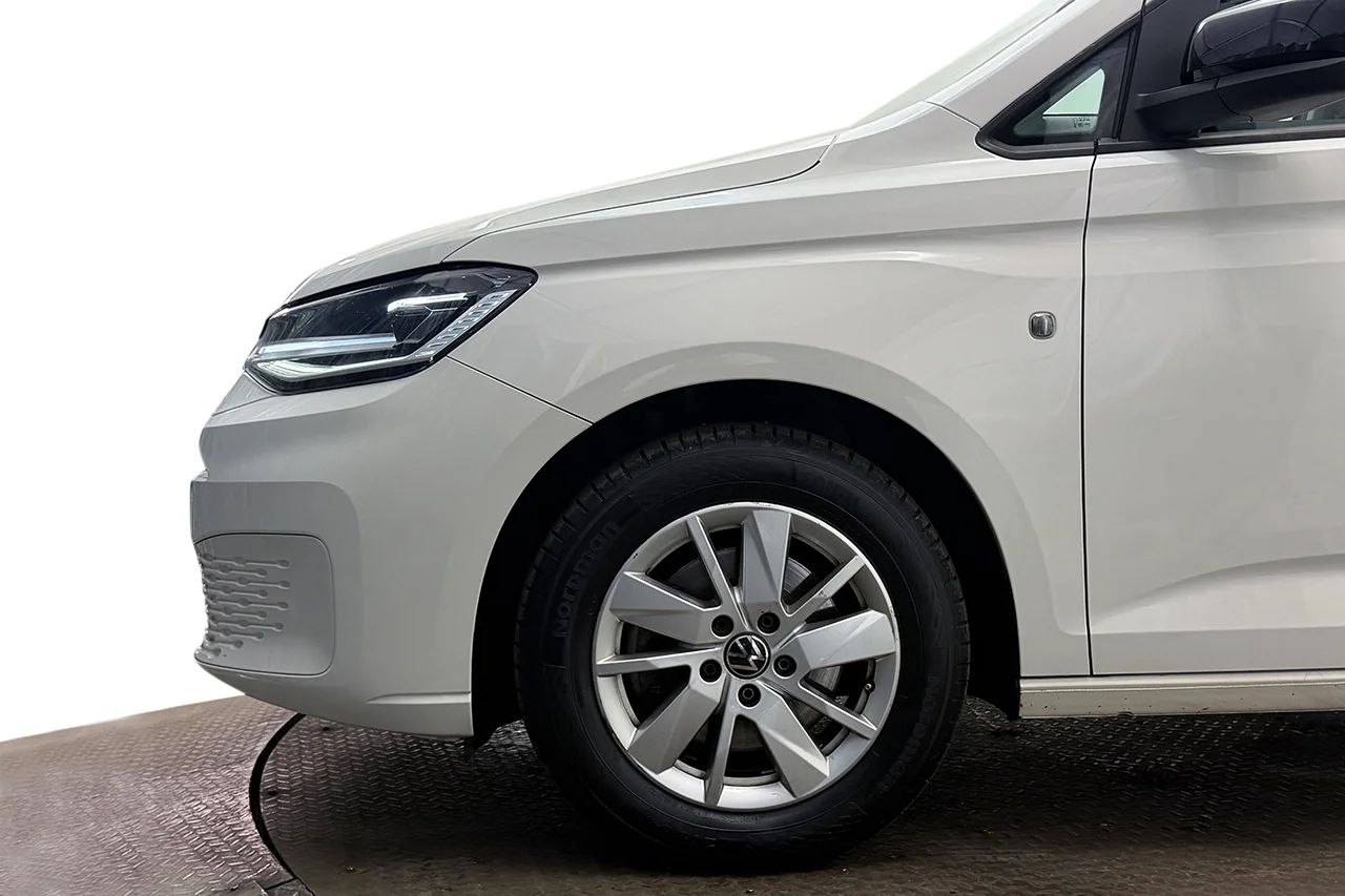 Volkswagen Caddy 2.0 TDI Automat Life 5-sits ergoComfort Värmare Kamera MOMS – bild 10 av 35