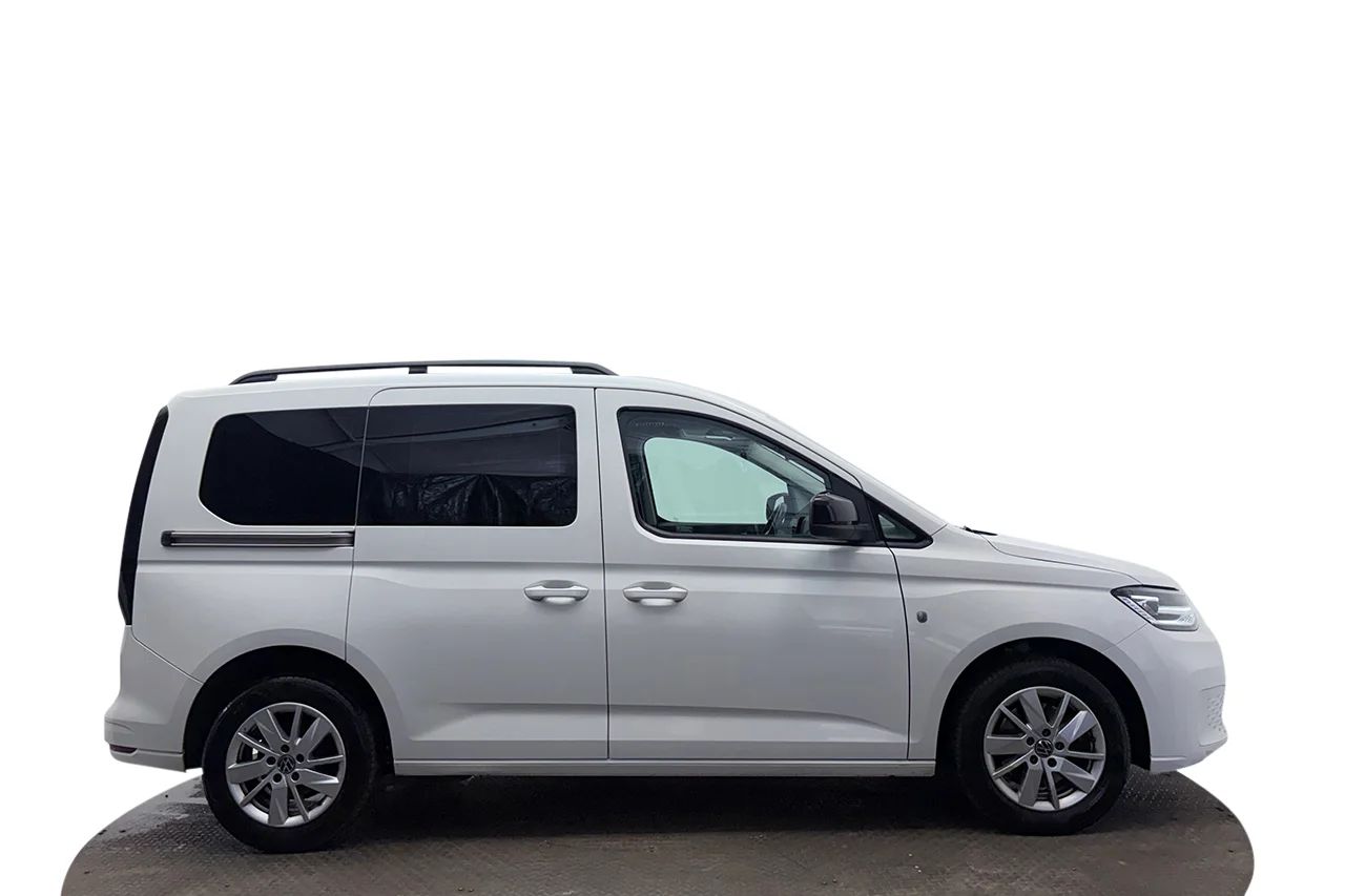 Volkswagen Caddy 2.0 TDI Automat Life 5-sits ergoComfort Värmare Kamera MOMS – bild 4 av 35