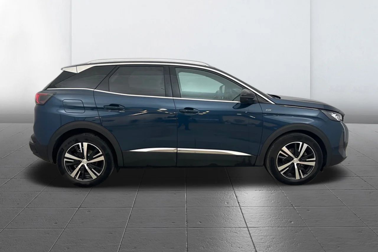 Peugeot 3008 1.2 PureTech GT Navi Kamera Delläder Cockpit MOMS – bild 4 av 11