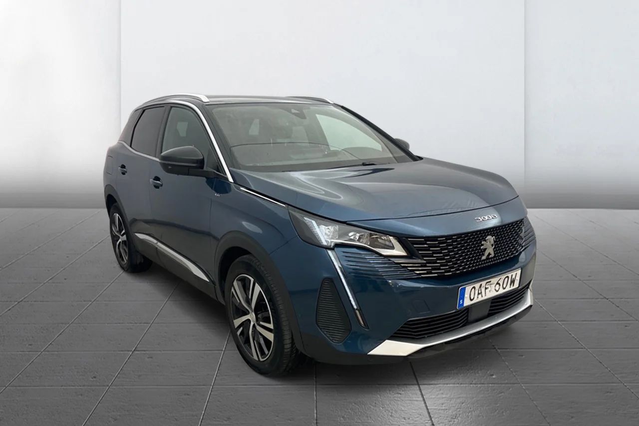 Peugeot 3008 1.2 PureTech GT Navi Kamera Delläder Cockpit MOMS – bild 3 av 11