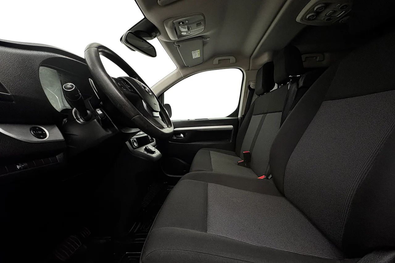 Toyota ProAce Verso 2.0 D-4D Aut Lång 9sits Drag HeadUp Värmare MOMS 177hk – bild 10 av 29