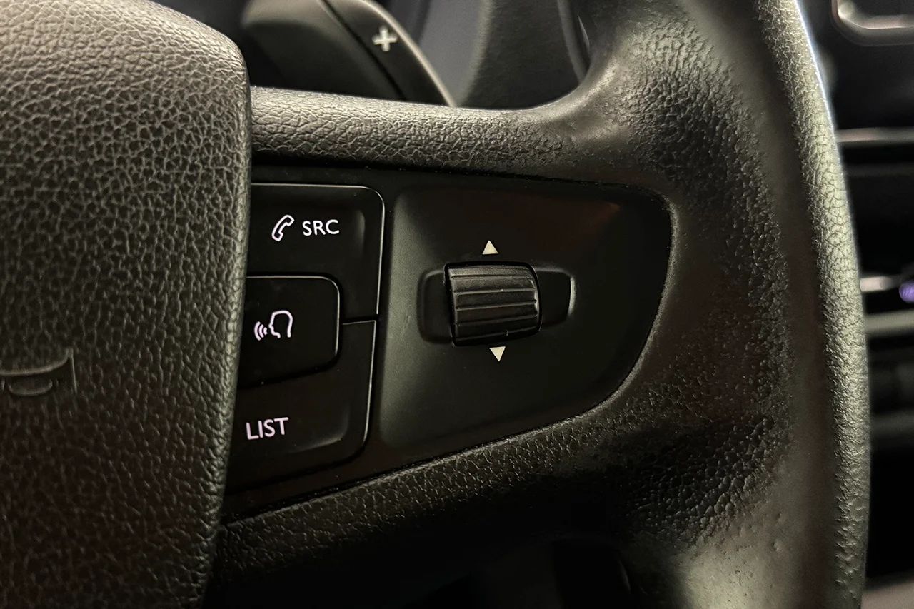 Toyota ProAce Verso 2.0 D-4D Aut Lång 9sits Drag HeadUp Värmare MOMS 177hk – bild 17 av 29