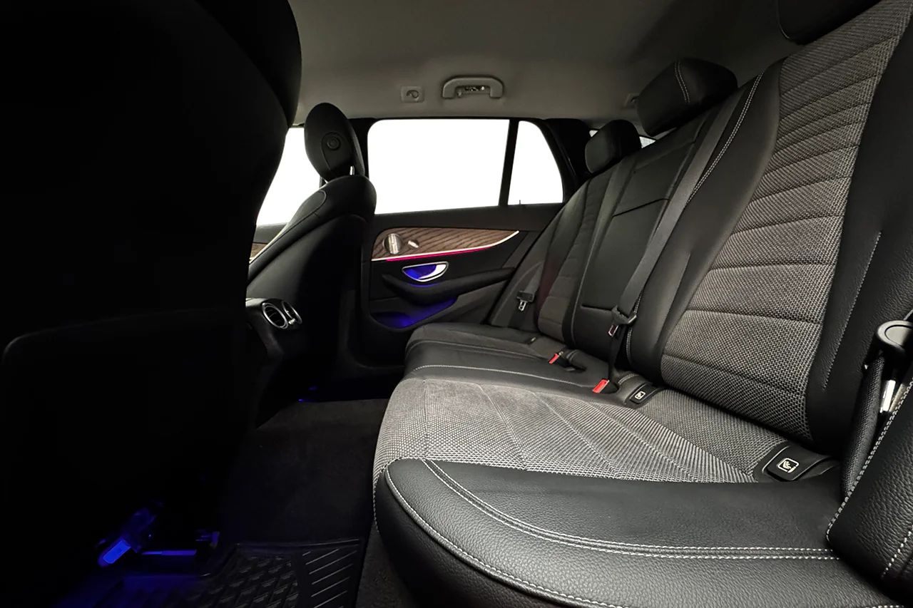 Mercedes-Benz E 300 T de 4M Premium SE Avantgarde Drag 360° Burmester – bild 12 av 35