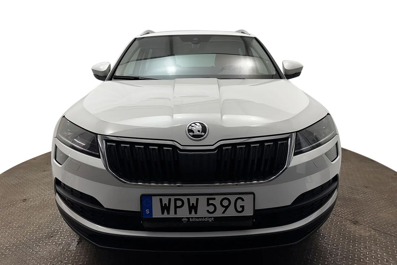 Škoda Karoq 2.0 TDI 4x4 Aut Style Drag Navi Kamera Värmare MOMS – bild 2 av 32