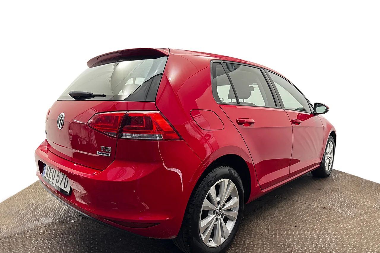 Volkswagen Golf 1.2 TSI Krompkt Vinterpkt Drag Värmare MOMS 110hk – bild 5 av 26