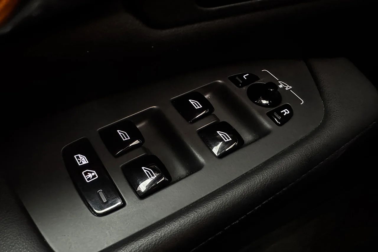 Volvo V90 T6 Plug-In Hybrid AWD Drag Navi 360° Kameravy BLIS Värmare H/K MOMS 350hk – bild 29 av 33
