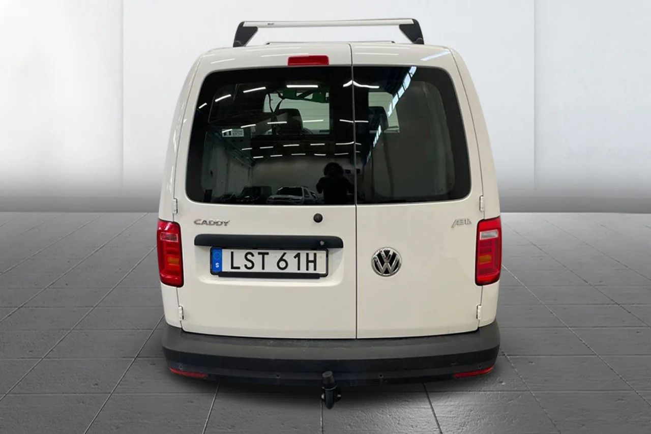 Volkswagen e-Caddy Maxi 37.3 kWh Drag Inredd Värmare P-Sens MOMS 113hk – bild 6 av 12