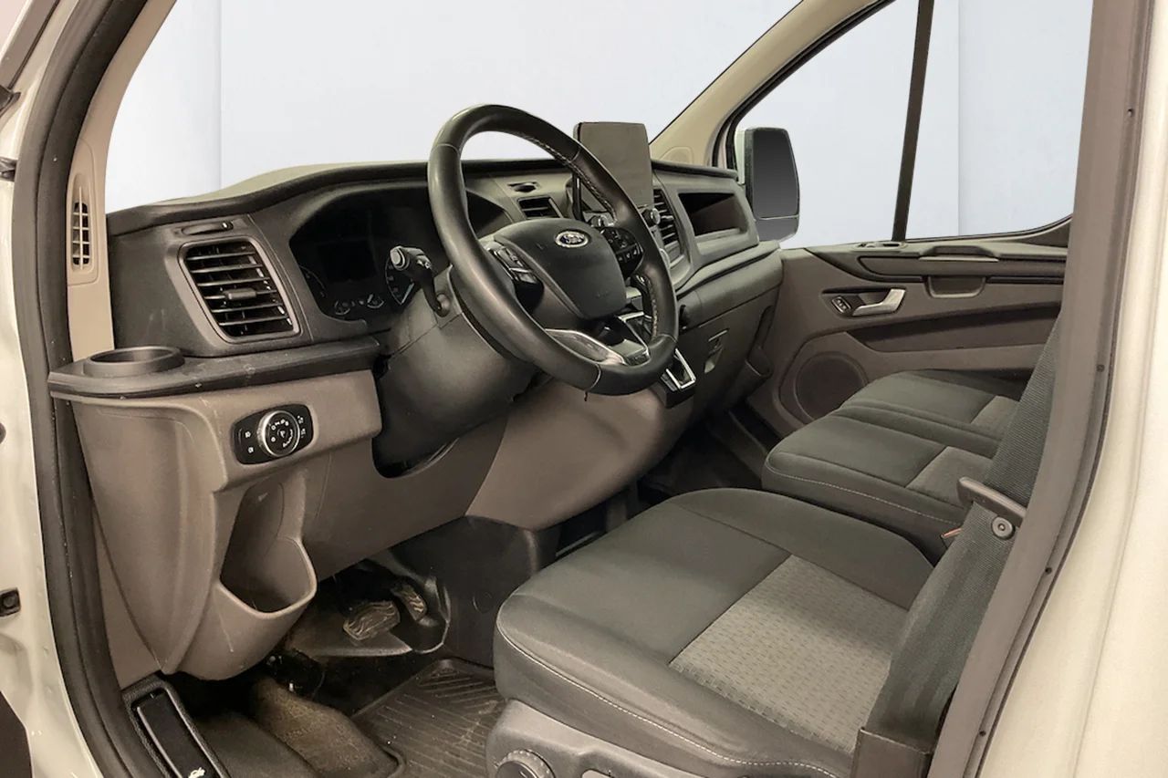Ford Transit Custom 280 2.0 L1 Automat 2xSidodörr 3-sits P-Sensorer MOMS 130hk – bild 9 av 12