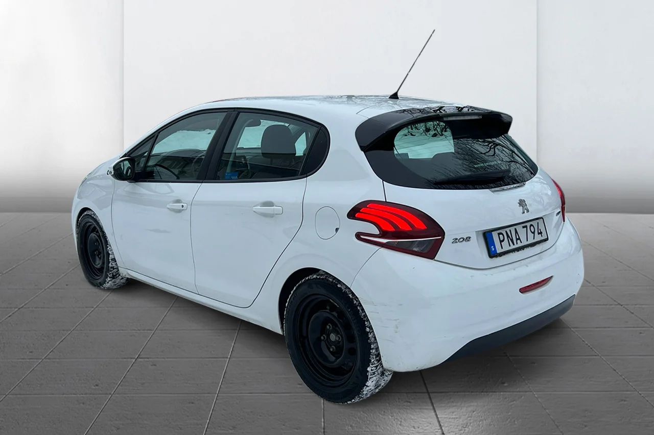 Peugeot 208 1.2 PureTech Pekskärm Farthållare 82hk – bild 5 av 9