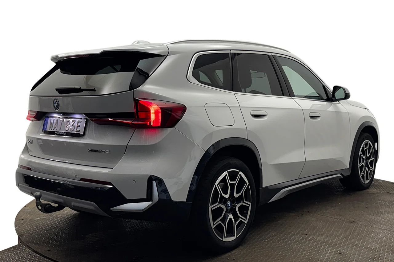 BMW X1 xDrive25e Steptronic, 245hk, 2024 – bild 5 av 37