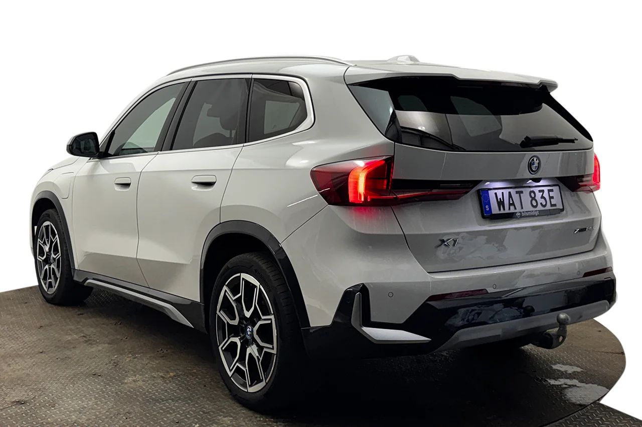 BMW X1 xDrive25e Steptronic, 245hk, 2024 – bild 8 av 37