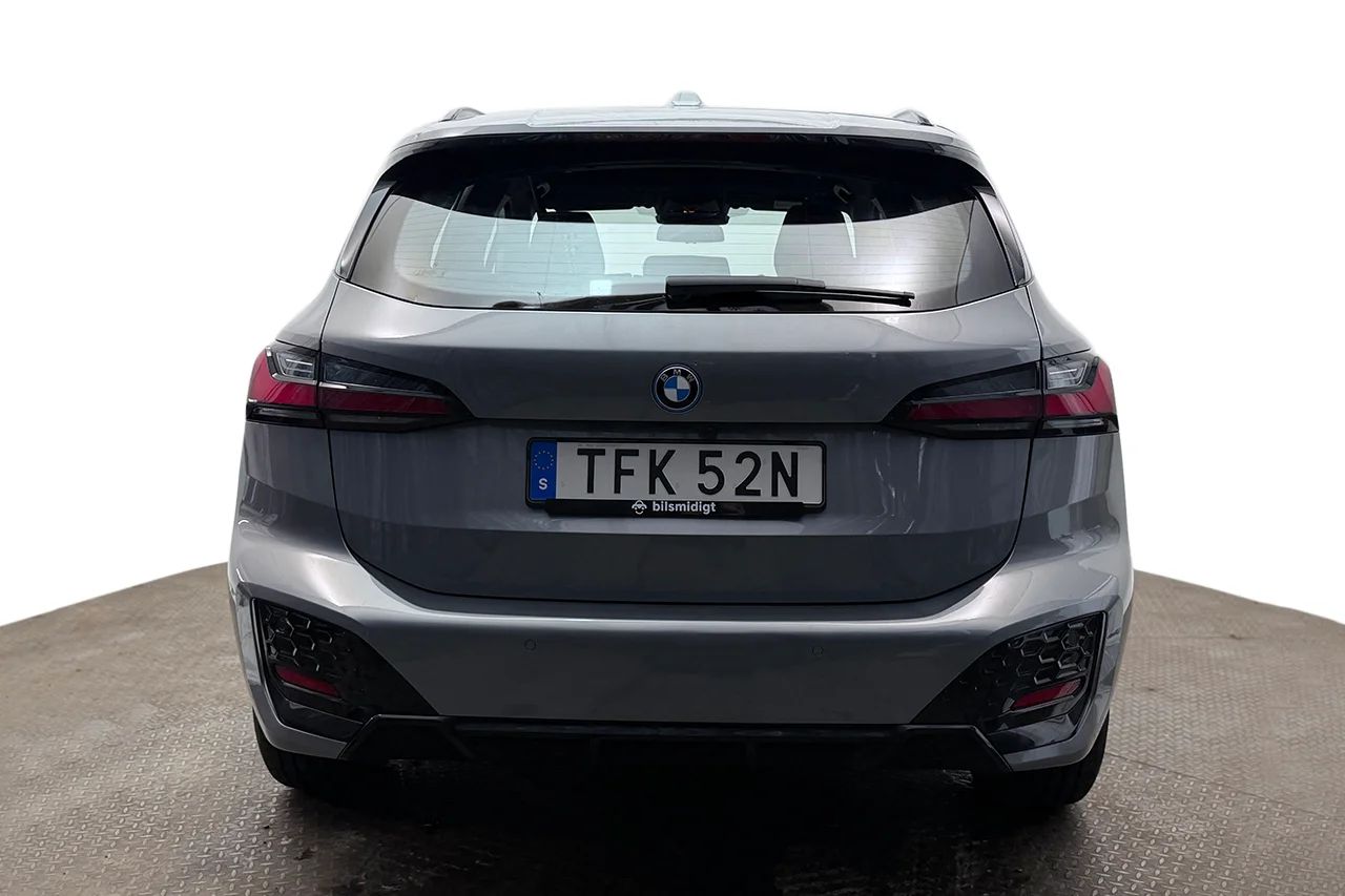 BMW 225e xDrive Active Tour M Sport P-Klimat Navi Kamera MOMS 245hk – bild 6 av 41