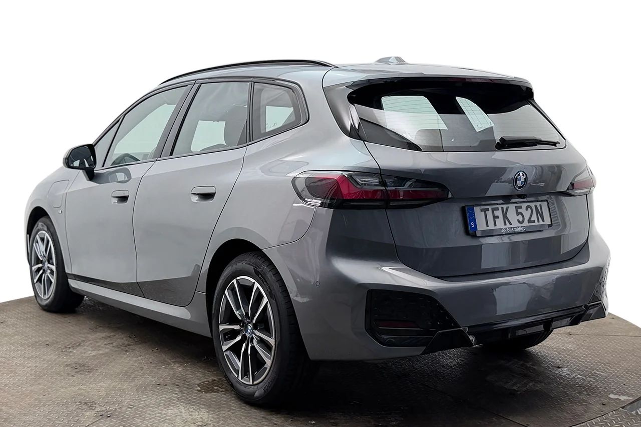 BMW 225e xDrive Active Tour M Sport P-Klimat Navi Kamera MOMS 245hk – bild 8 av 41