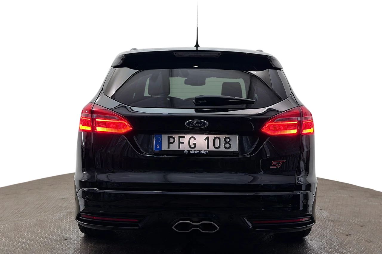Ford Focus ST Kombi Automat Läder Elsäte Keyless Filassist 185hk – bild 6 av 32