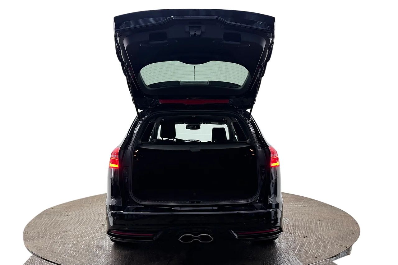 Ford Focus ST Kombi Automat Läder Elsäte Keyless Filassist 185hk – bild 7 av 32