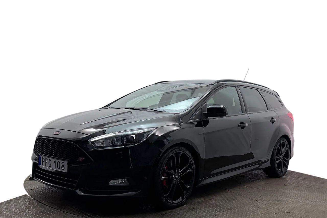Ford Focus ST Kombi Automat Läder Elsäte Keyless Filassist 185hk