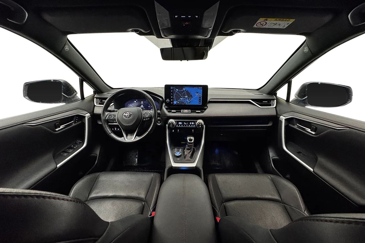 Toyota RAV4 Plug-in Hybrid Plug-in Drag HeadUp Cockpit Navi 360° Läder 306hk – bild 16 av 37
