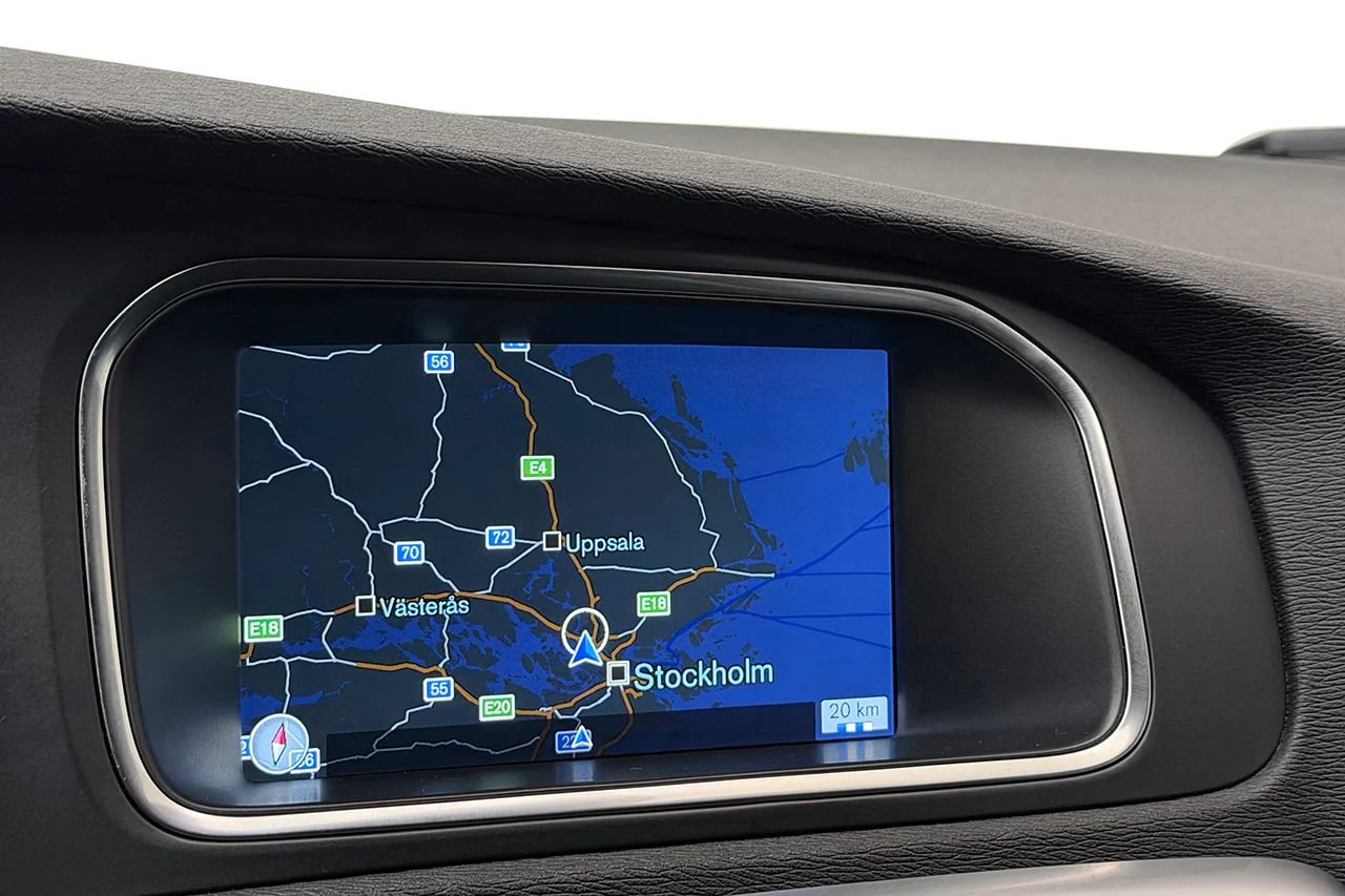 Volvo V40 D2 Business Advanced Värmare P-Sensorer Fullservad@Volvo 120hk – bild 18 av 26