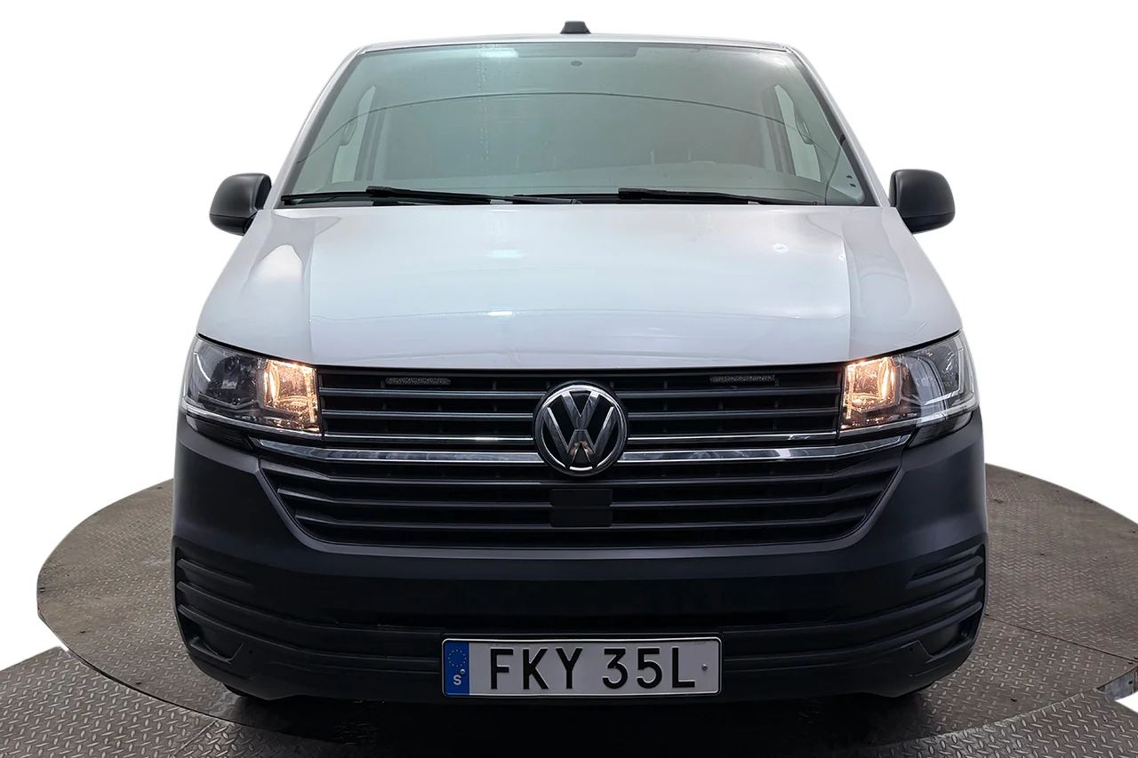 Volkswagen Transporter T30 2.0 TDI L2 Drag Inredd Kamera Värmare MOMS 150hk – bild 2 av 28