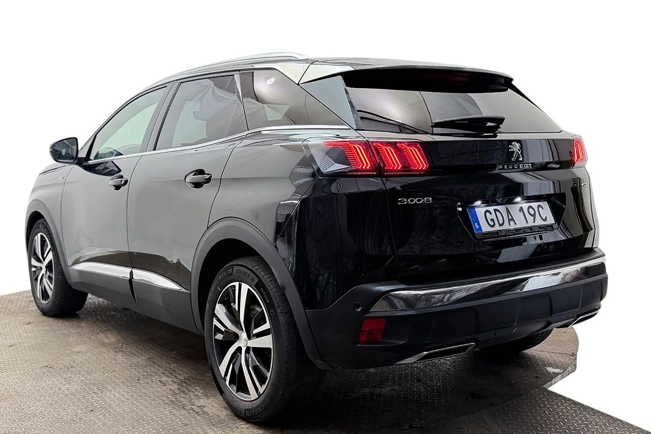 Peugeot 3008 1.2 PureTech GT Navi Kamera Delläder Cockpit MOMS 130hk – bild 8 av 33