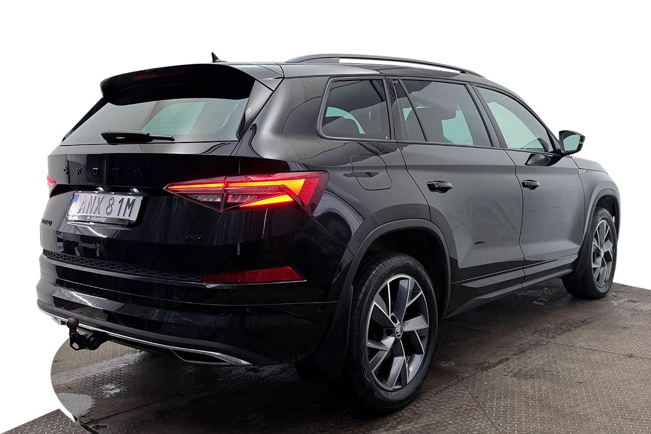 Skoda Kodiaq 2.0 TDI 4x4 Sportline Drag Värmare CANTON Stolminne MOMS 200hk – bild 5 av 40