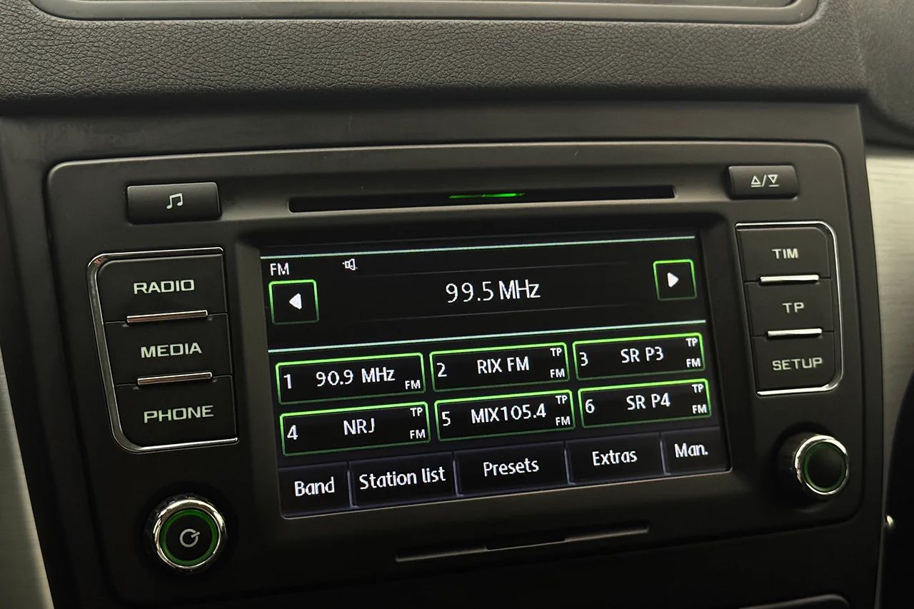 Skoda Yeti Outdoor 2.0 TDI 4x4 Ambition Drag P-Sens Värmare 110hk – bild 18 av 25