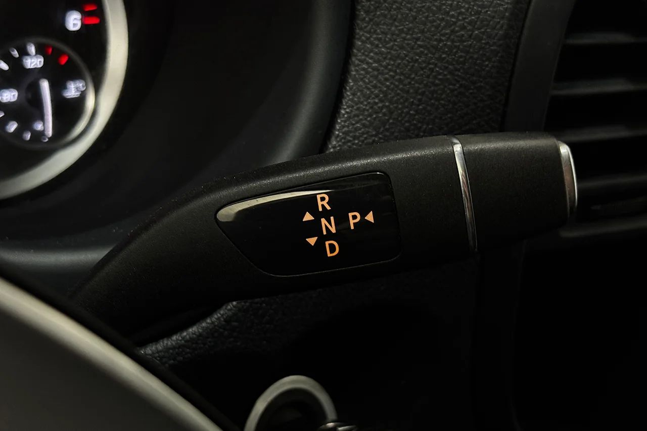 Mercedes-Benz Vito 119 CDI 2.8t L3 XLång Drag Inredd Navi Kamera MOMS 190hk – bild 20 av 27