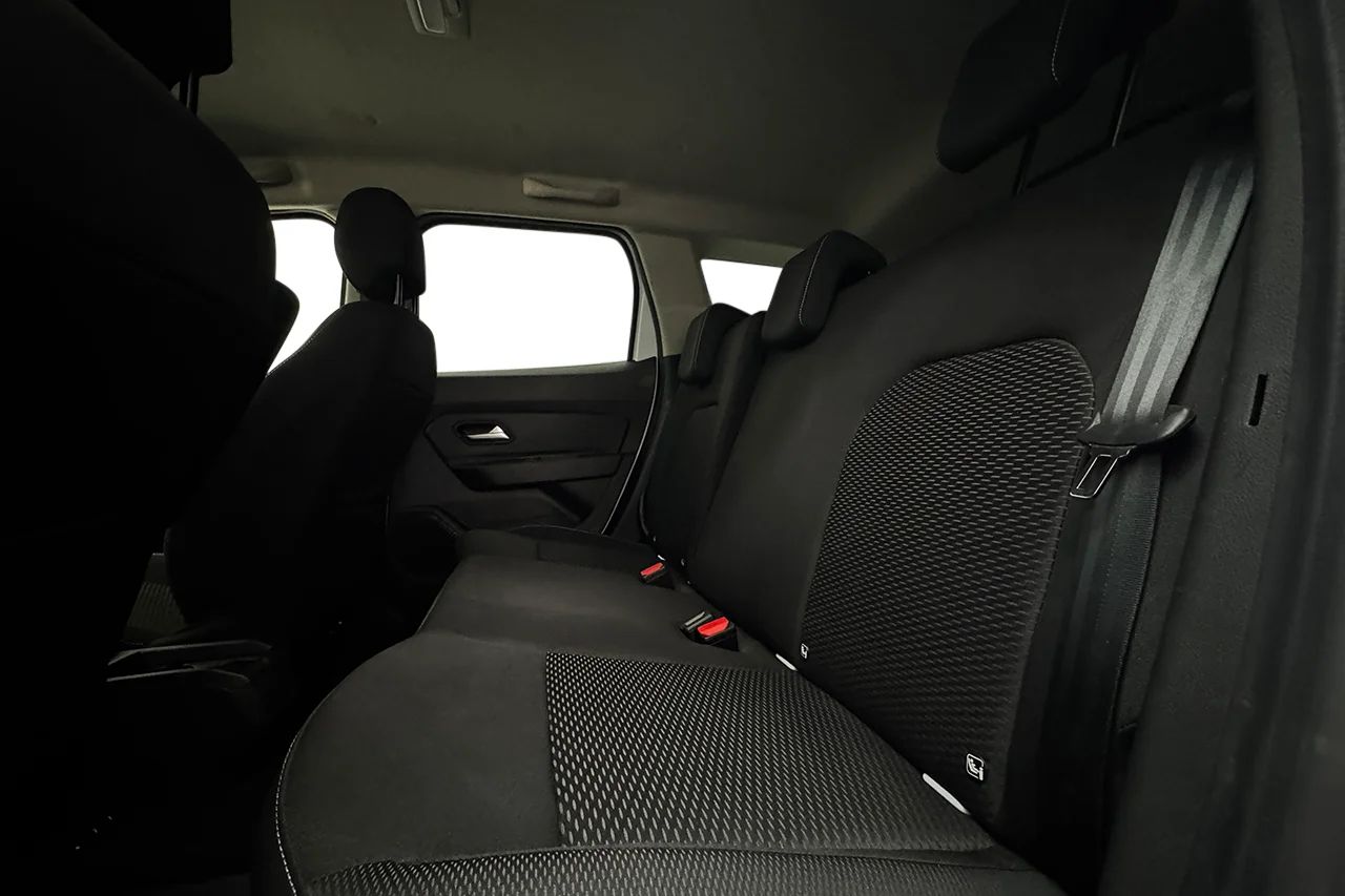 Dacia Duster 1.5 Blue dCi 4x4 Drag Navi Kamera Värmare LED-ramp 114hk – bild 15 av 28