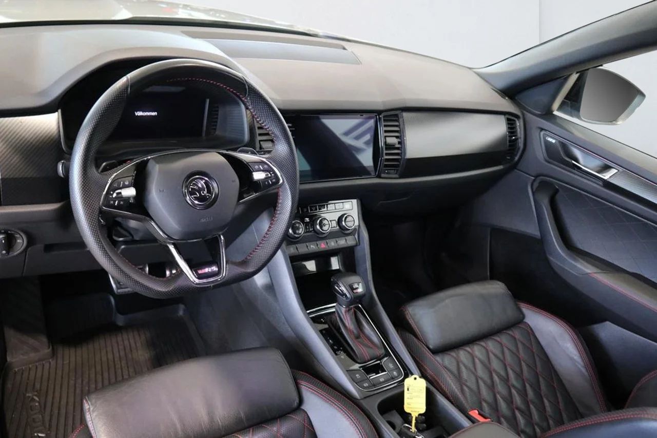 Skoda Kodiaq RS 2.0 TDI 4x4 Drag Läder Kamera Värmare 240hk – bild 8 av 14