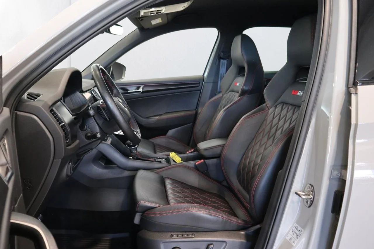 Skoda Kodiaq RS 2.0 TDI 4x4 Drag Läder Kamera Värmare 240hk – bild 7 av 14