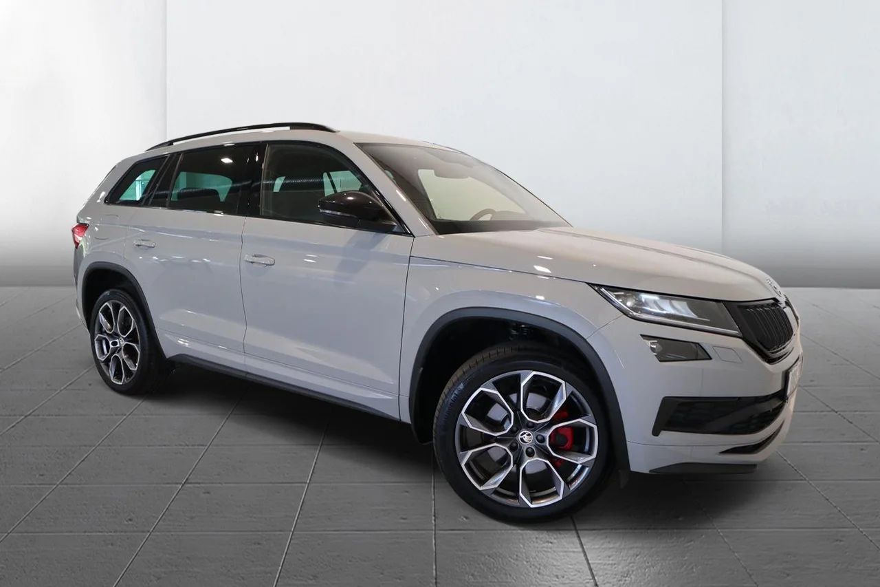 Skoda Kodiaq RS 2.0 TDI 4x4 Drag Läder Kamera Värmare 240hk – bild 3 av 14